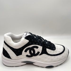 chanel cc sock runner
